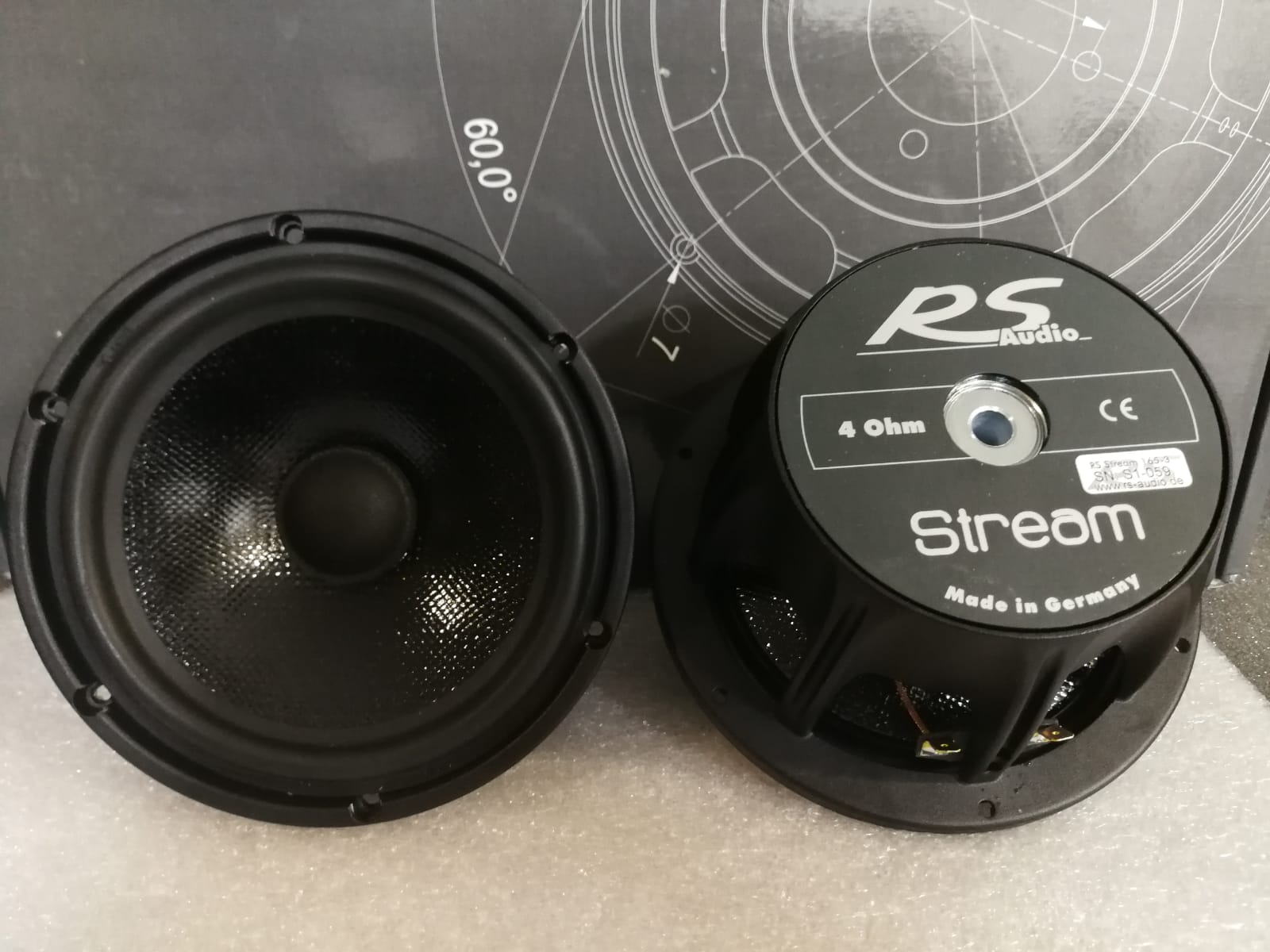 תמונה 2 מתוך 2 של Rs-audio 165-steam