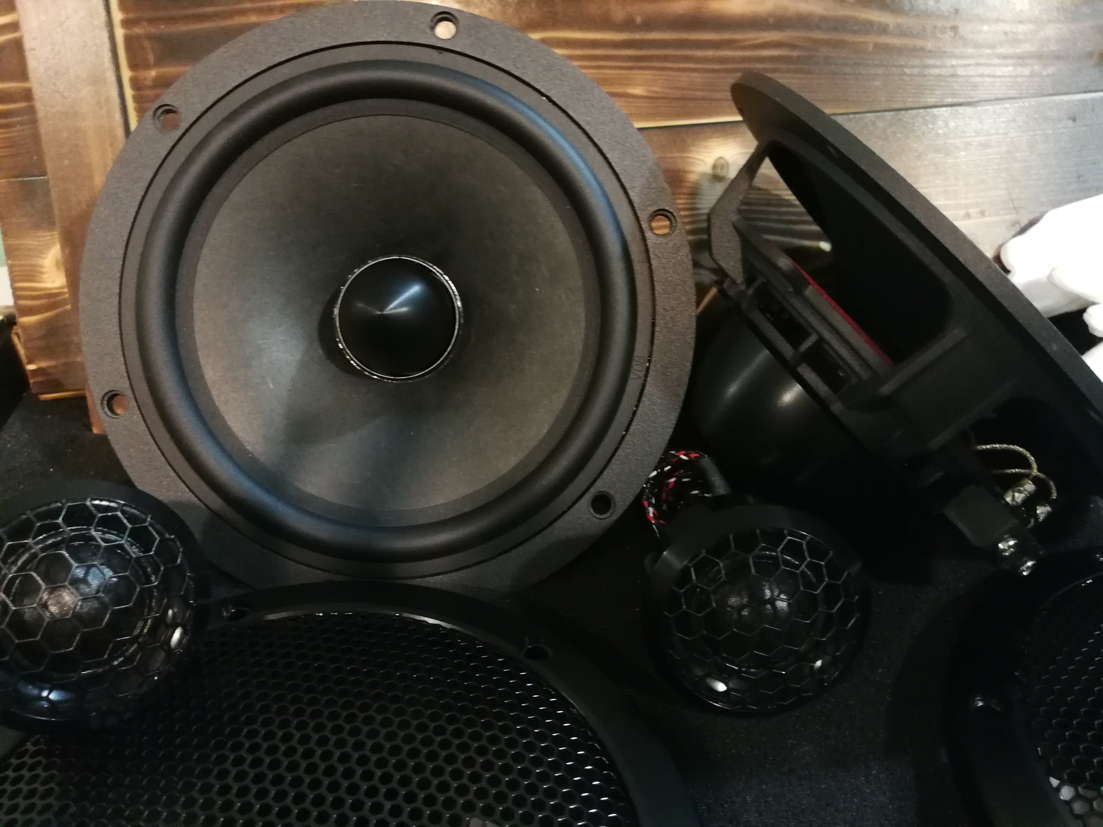 תמונה 2 מתוך 3 של Audio system germany Avalanche 165-2