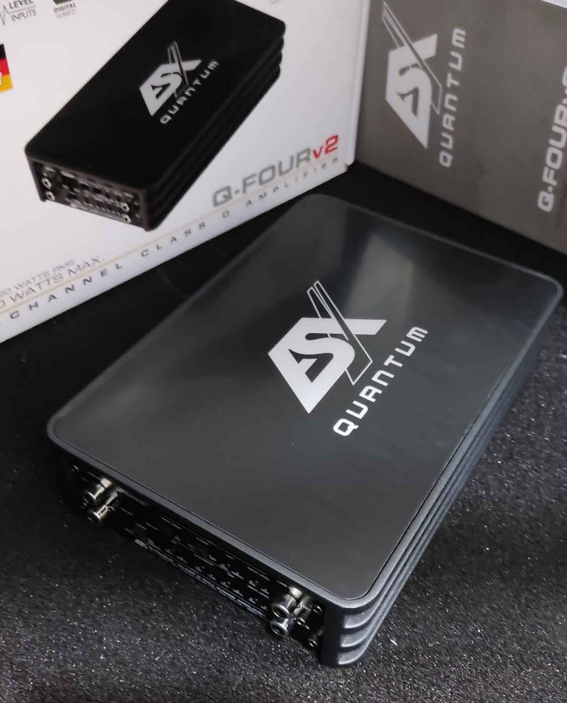 תמונה 3 מתוך 4 של Esx q-four v3