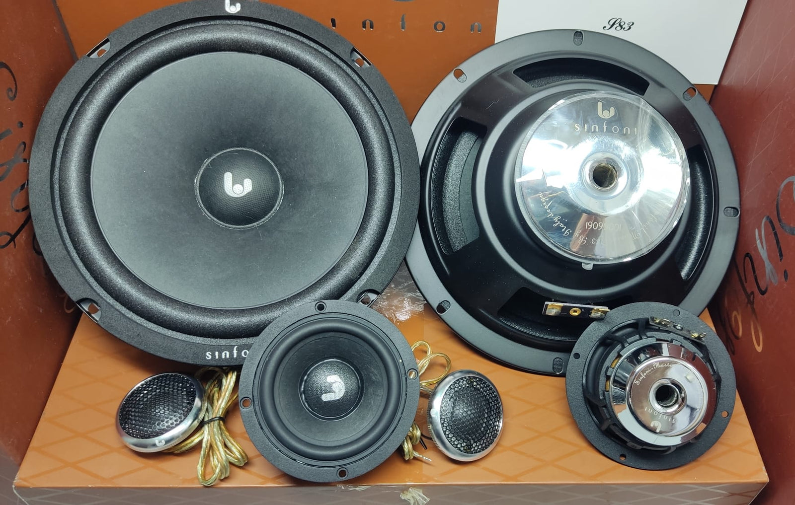 תמונה 2 מתוך 2 של Sinfoni s83 active