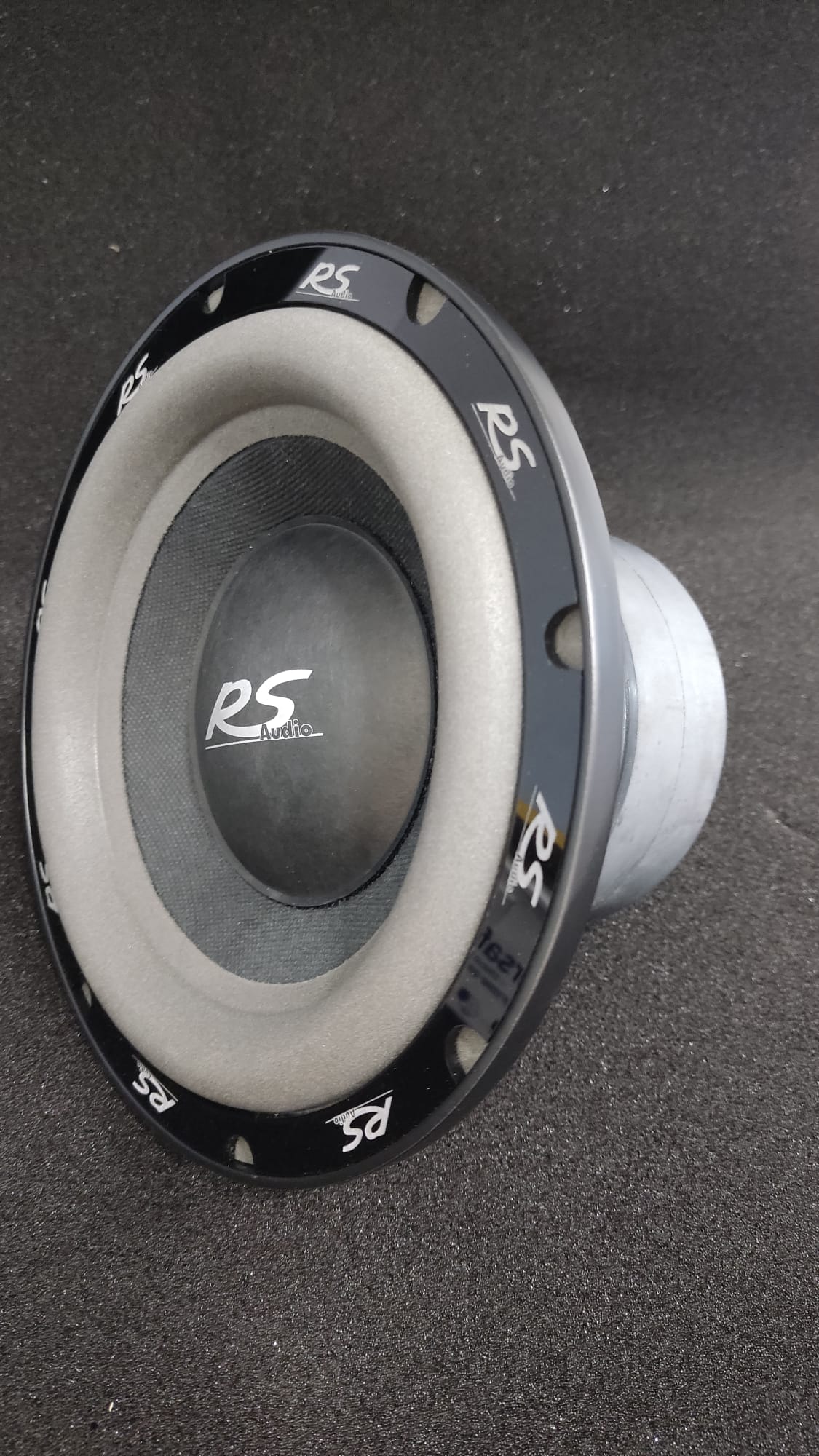 תמונה 2 מתוך 2 של Rs-audio a-8
